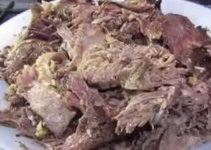 Cabeza de res cocida y c/lengua empacada Pz